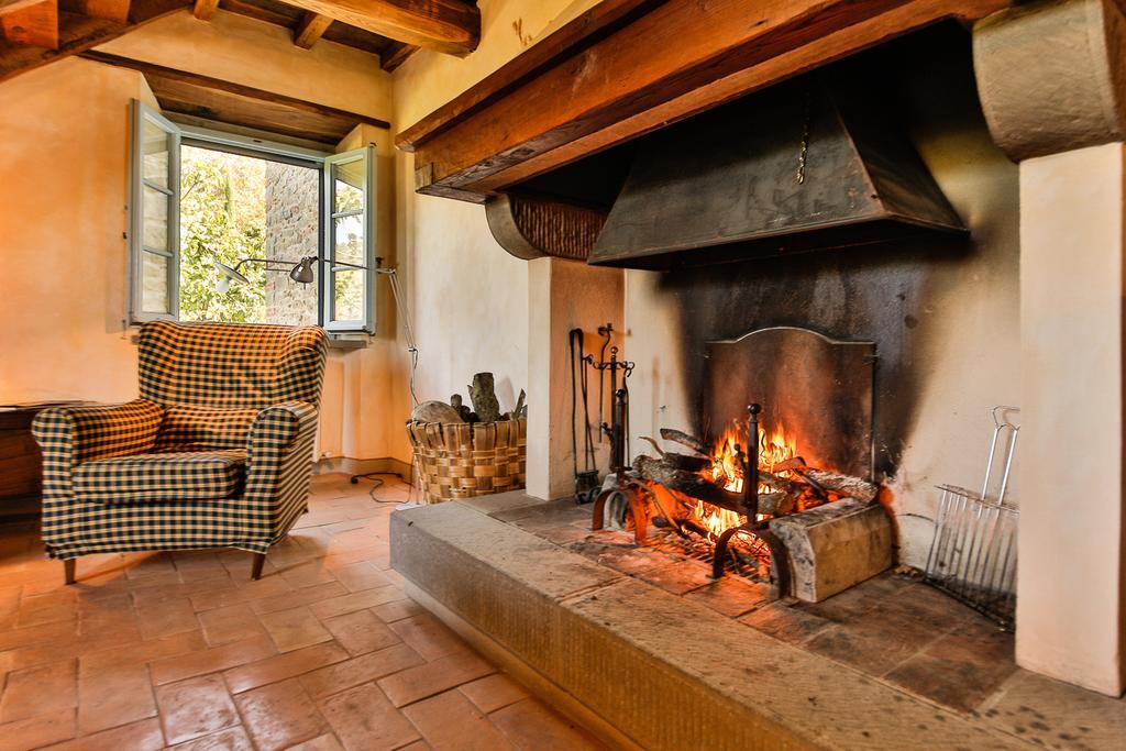 Odina Agriturismo Loro Ciuffenna Kültér fotó