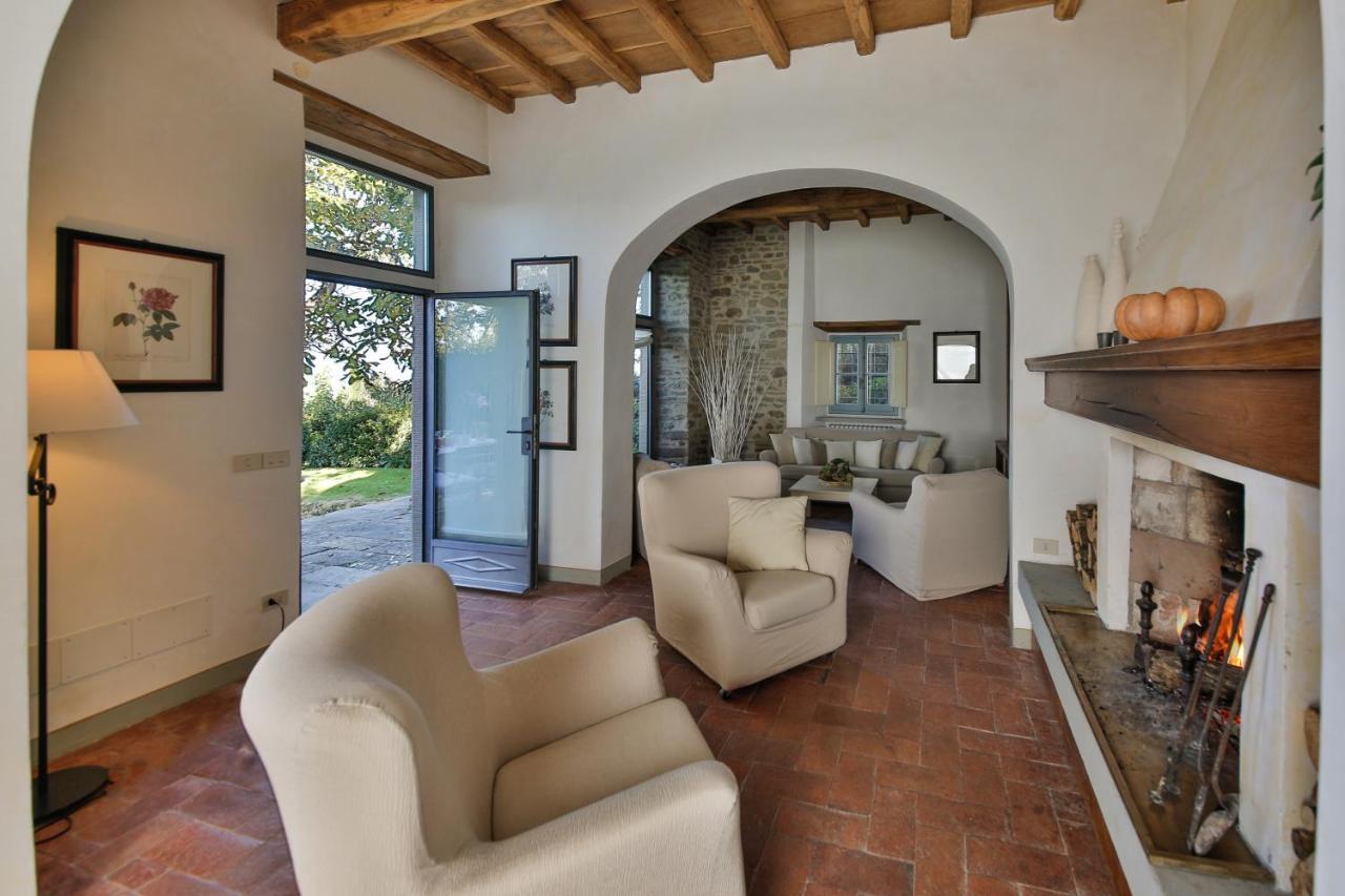 Odina Agriturismo Loro Ciuffenna Kültér fotó